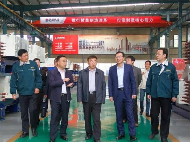 區(qū)委常委、區(qū)紀(jì)委書記、區(qū)監(jiān)委主任王慶峰調(diào)研天意機(jī)械