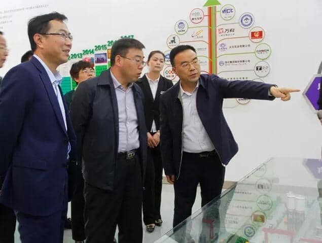 區(qū)委常委、區(qū)紀(jì)委書記、區(qū)監(jiān)委主任王慶峰調(diào)研天意機(jī)械