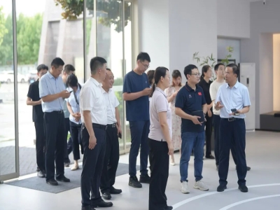 綠色建材產業(yè)鏈融鏈固鏈再發(fā)力！哈工大王代玉教授一行蒞臨天意機械、卓越精工考察調研